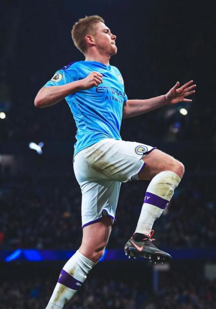 全国第十二届残疾人运动会：辽宁选手刘爽赛艇赛场连夺两金（辽宁选手刘爽在全国第十二届残运会赛艇项目连摘两金）