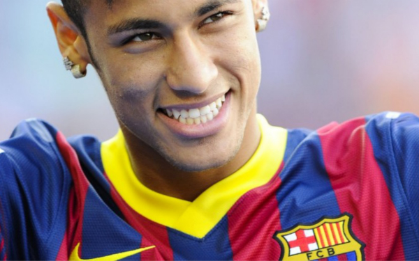 西甲：皇马客场2-2战平比利亚雷亚尔（西甲：皇马客场2-2平比利亚雷亚尔）