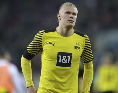 后防伤情让阿隆索难出成绩？免签世一边寄予厚望，怎奈伤情如此多（后防线伤兵满营，阿隆索难以破局？免签世一边亦难解伤潮）