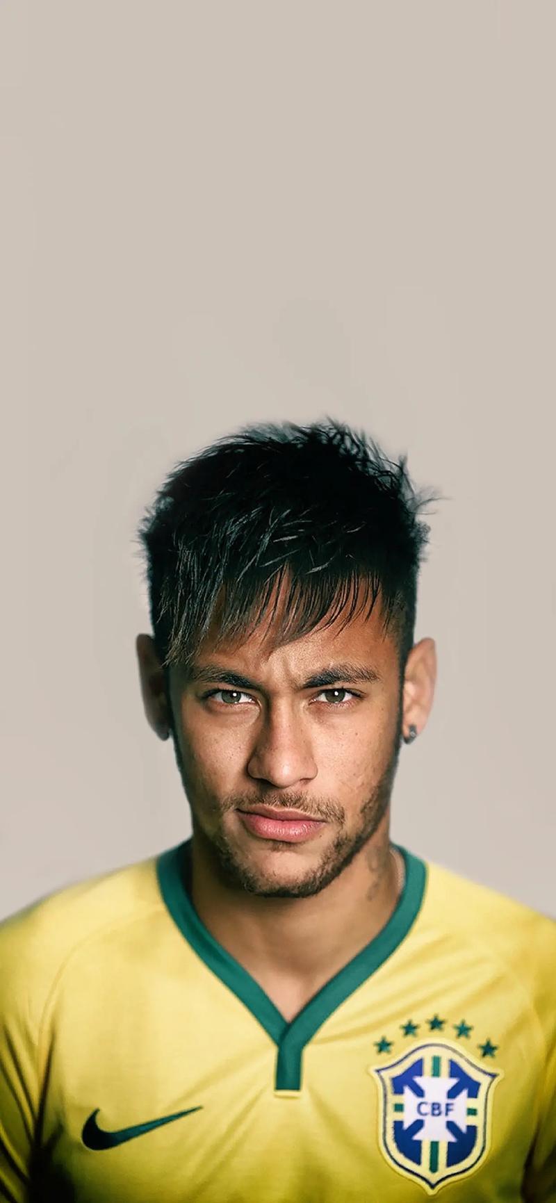 欧塞尔主席周云杰：我想把欧塞尔打造成中国足球出海的桥头堡（欧塞尔主席周云杰：要将欧塞尔打造为中国足球走向世界的前哨站）