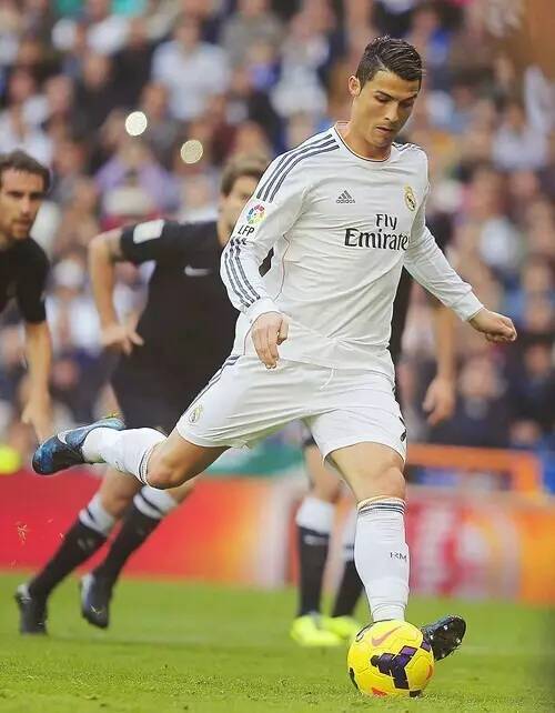 莫雷托：要看到莱万加盟米兰存在不止一个很难克服的障碍